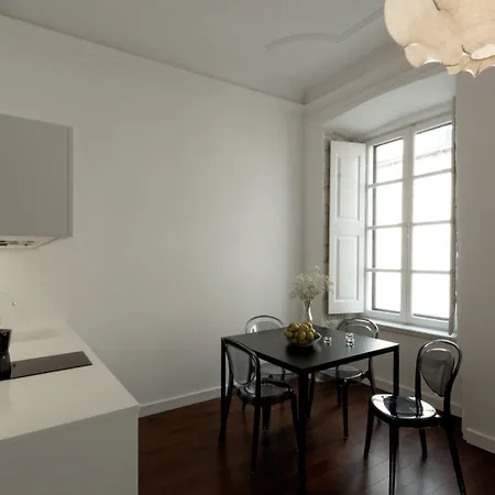 Apartments Eleganca شقة *