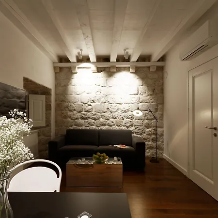 Apartments Eleganca * دوبروفينك