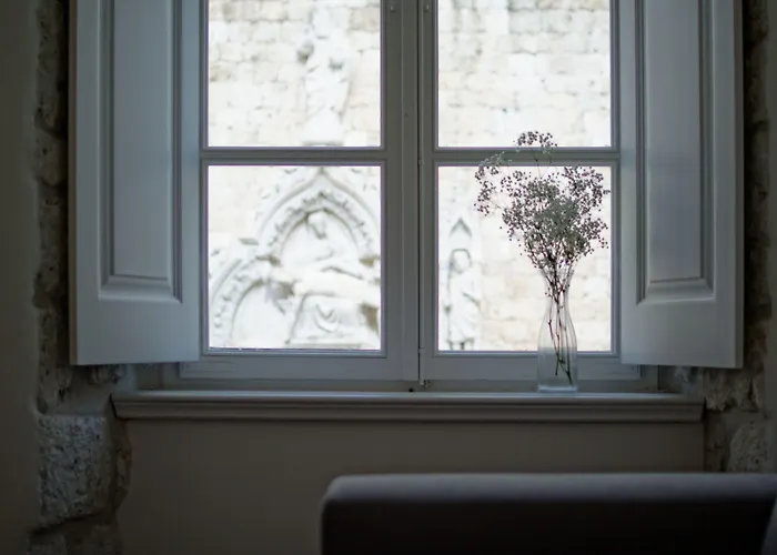 Eleganca Апартаменты *