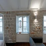 Eleganca Apartman *