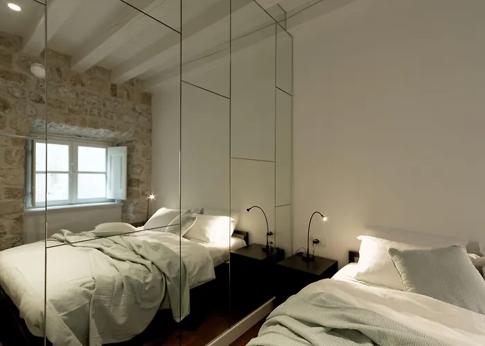 Eleganca Apartmán *